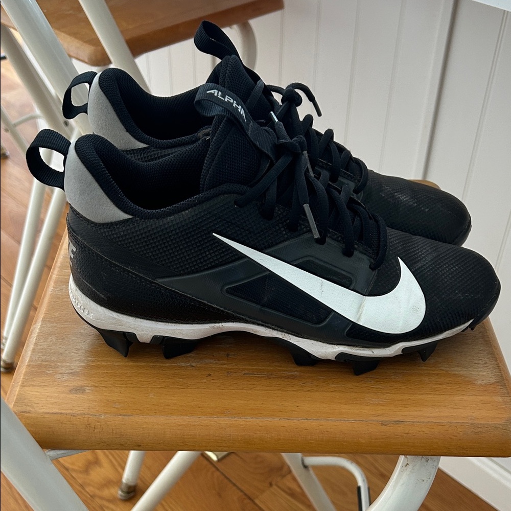 Nike Alpha Menace 4 Shark Football Cleat 8.5 Wide
